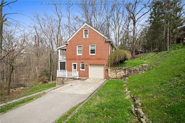 86 Abney Circle N, Charleston, WV 25314