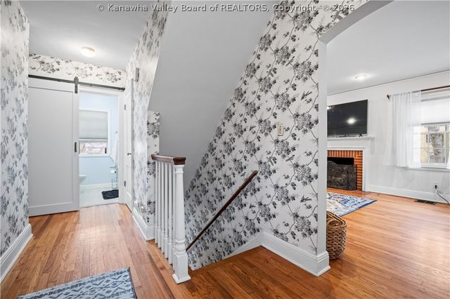 86 Abney Circle N, Charleston, WV 25314