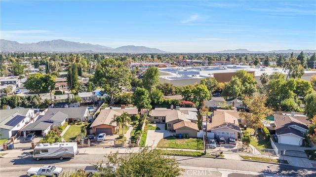 11200 Amestoy, Granada Hills, CA 91344