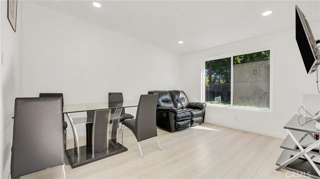 11200 Amestoy, Granada Hills, CA 91344