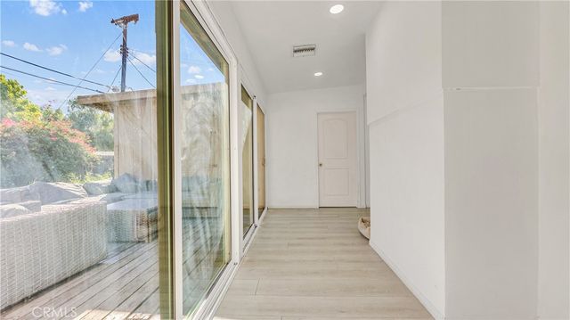 11200 Amestoy, Granada Hills, CA 91344