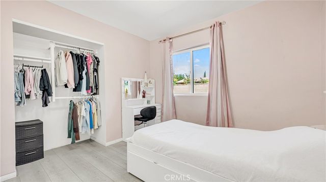 11200 Amestoy, Granada Hills, CA 91344