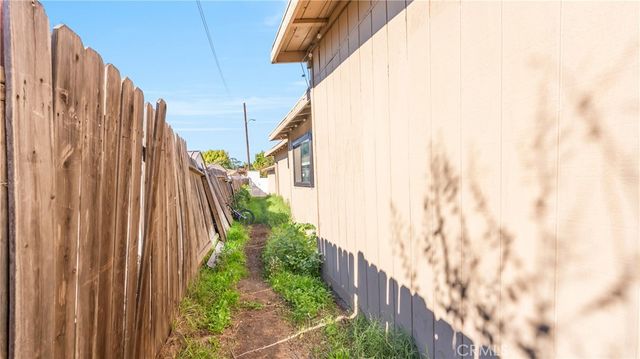 11200 Amestoy, Granada Hills, CA 91344
