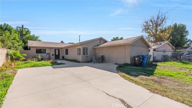 11200 Amestoy, Granada Hills, CA 91344