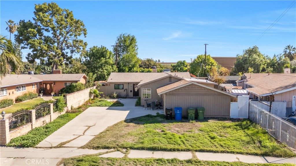11200 Amestoy, Granada Hills, CA 91344