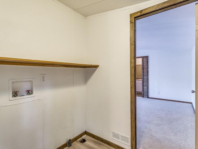 1802 Whispering Oaks Street, Burleson, TX 76028