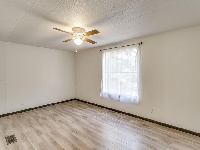 1802 Whispering Oaks Street, Burleson, TX 76028