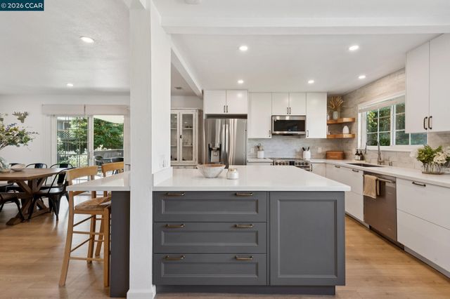 837 Tully Way, Concord, CA 94518