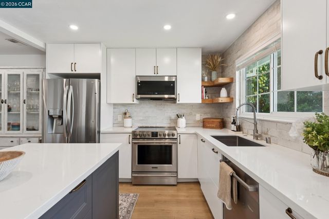 837 Tully Way, Concord, CA 94518