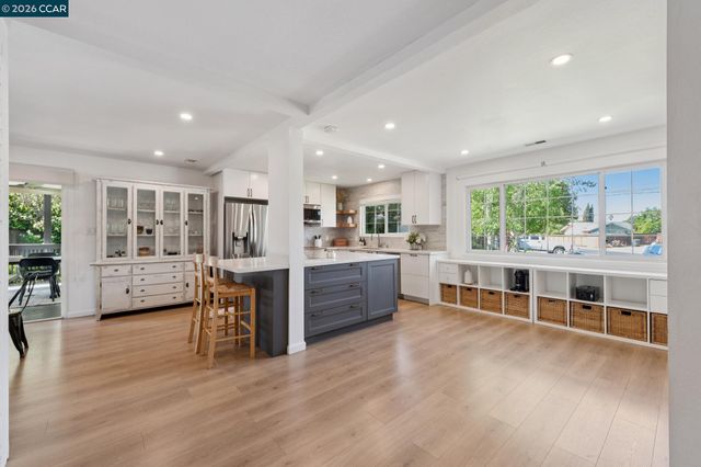 837 Tully Way, Concord, CA 94518