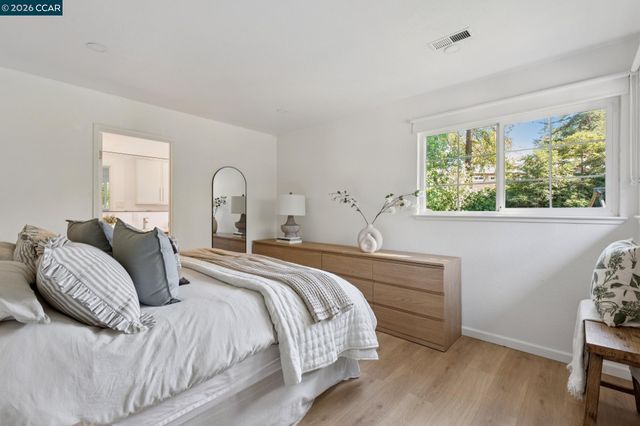 837 Tully Way, Concord, CA 94518