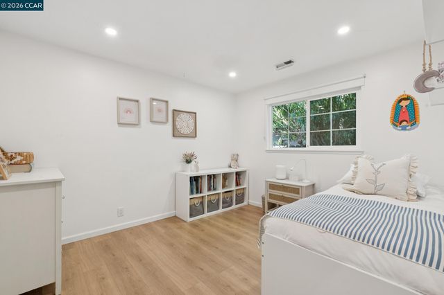 837 Tully Way, Concord, CA 94518