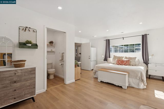 837 Tully Way, Concord, CA 94518