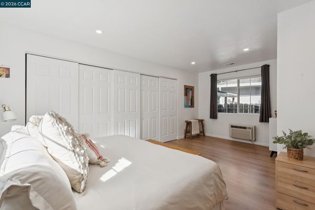 837 Tully Way, Concord, CA 94518