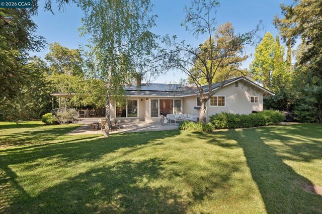 837 Tully Way, Concord, CA 94518