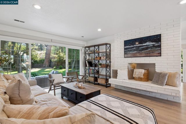 837 Tully Way, Concord, CA 94518