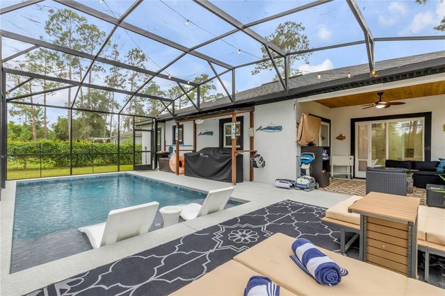 925 11TH AVENUE, Deland, FL 32724