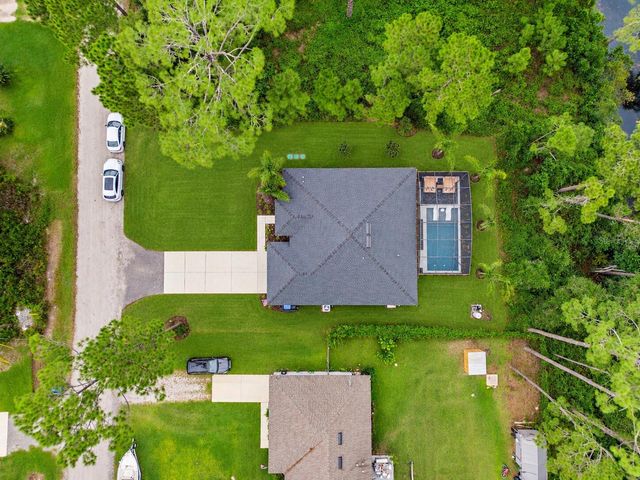 925 11TH AVENUE, Deland, FL 32724