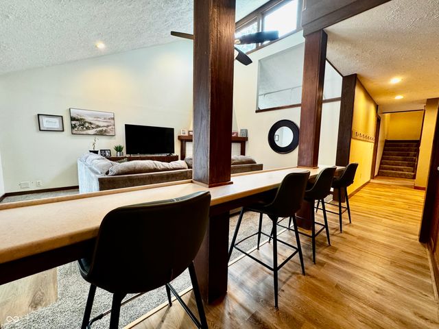 560 Sir Lancelot Drive, Seymour, IN 47274