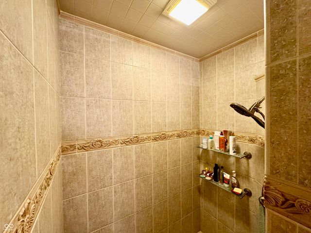 560 Sir Lancelot Drive, Seymour, IN 47274