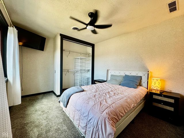 560 Sir Lancelot Drive, Seymour, IN 47274