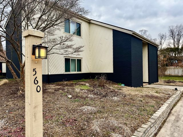 560 Sir Lancelot Drive, Seymour, IN 47274