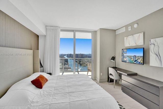 4010 S Ocean Dr R1108, Hollywood, FL 33019