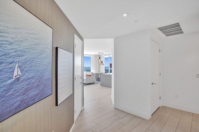 4010 S Ocean Dr R1108, Hollywood, FL 33019