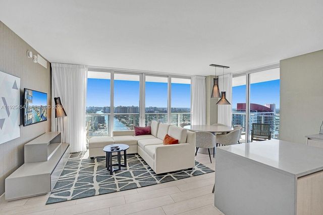 4010 S Ocean Dr R1108, Hollywood, FL 33019