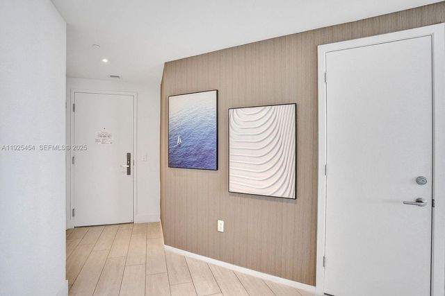 4010 S Ocean Dr R1108, Hollywood, FL 33019