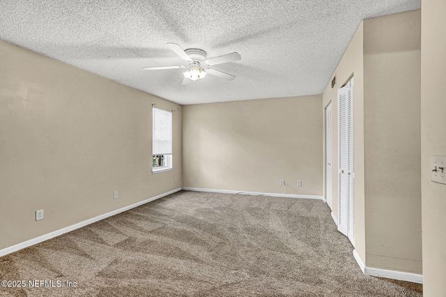 5587 GREATPINE Lane S, Jacksonville, FL 32244