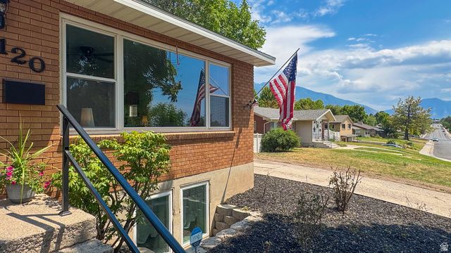 120 N 1300 E, Springville, UT 84663
