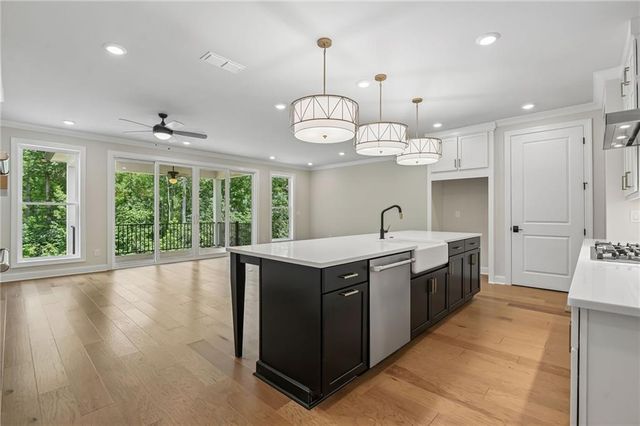 5677 Broad River View 437, Peachtree Corners, GA 30092