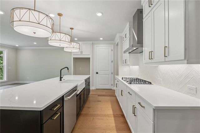 5677 Broad River View 437, Peachtree Corners, GA 30092