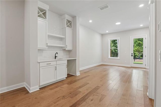 5677 Broad River View 437, Peachtree Corners, GA 30092
