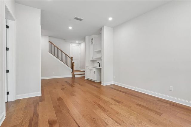 5677 Broad River View 437, Peachtree Corners, GA 30092
