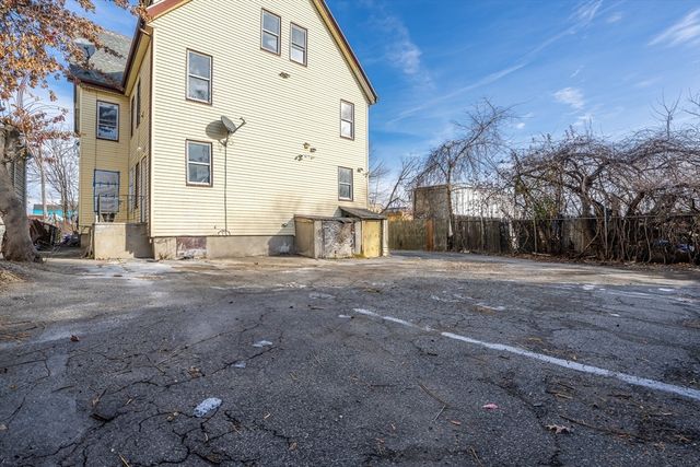 23 Courtland St 1, Everett, MA 02145