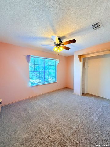 3632 CANDLEKNOLL CIR, San Antonio, TX 78244