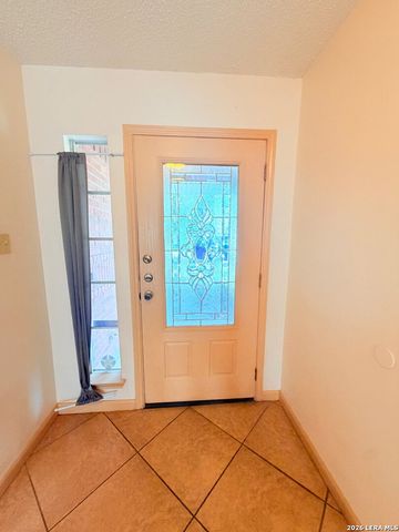 3632 CANDLEKNOLL CIR, San Antonio, TX 78244