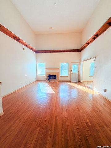 3632 CANDLEKNOLL CIR, San Antonio, TX 78244