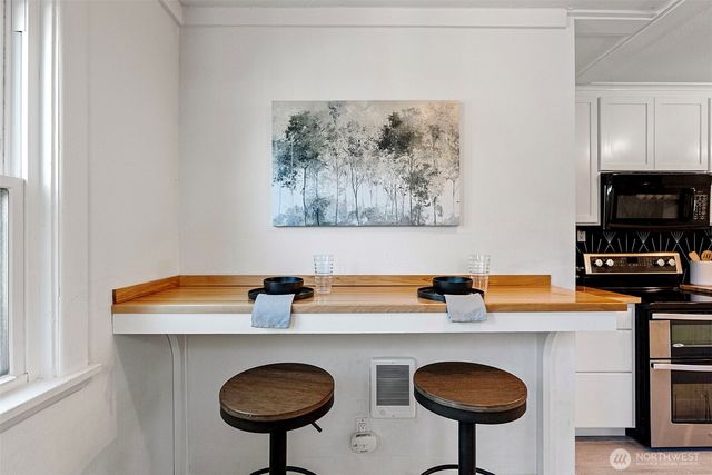 1407 N 11th Street, Tacoma, WA 98403