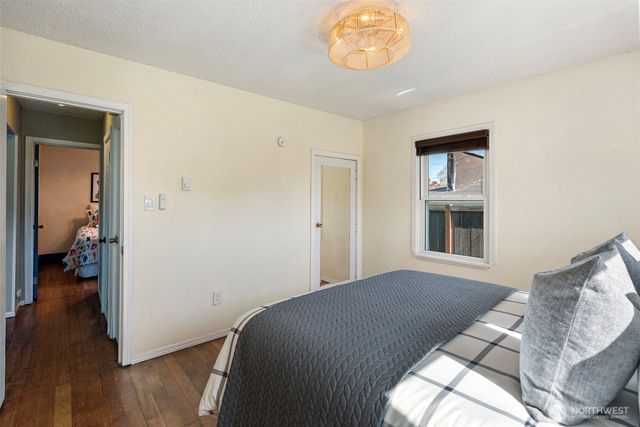 1407 N 11th Street, Tacoma, WA 98403