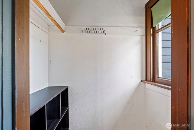 1407 N 11th Street, Tacoma, WA 98403