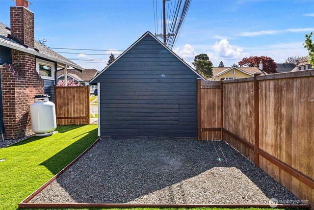 1407 N 11th Street, Tacoma, WA 98403