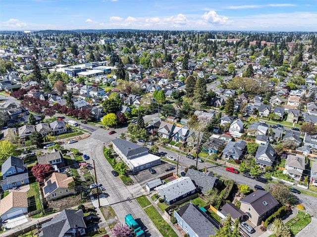 1407 N 11th Street, Tacoma, WA 98403