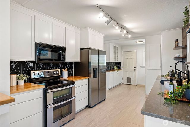 1407 N 11th Street, Tacoma, WA 98403