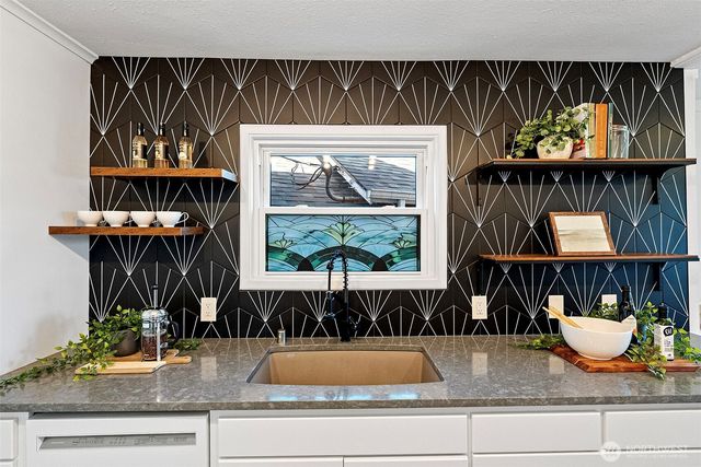 1407 N 11th Street, Tacoma, WA 98403