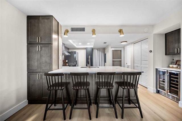 2617 COVE CAY DRIVE 110, Clearwater, FL 33760