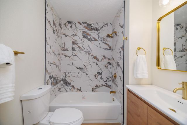 6922 WOODLAKE DRIVE 103, Orlando, FL 32810