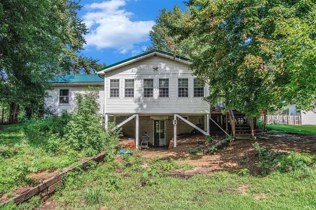 8875 N 1150 E, Walkerton, IN 46574